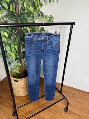 J.Crew 9" Mid-Rise Skinny Jeans Dark Wash Size 24